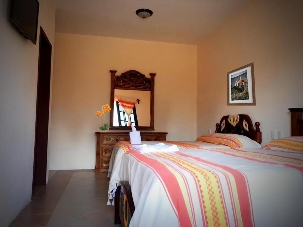 Hotel San Judas San Pablo Villa de Mitla Екстериор снимка